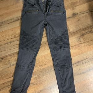 American Eagle Grey Pants
